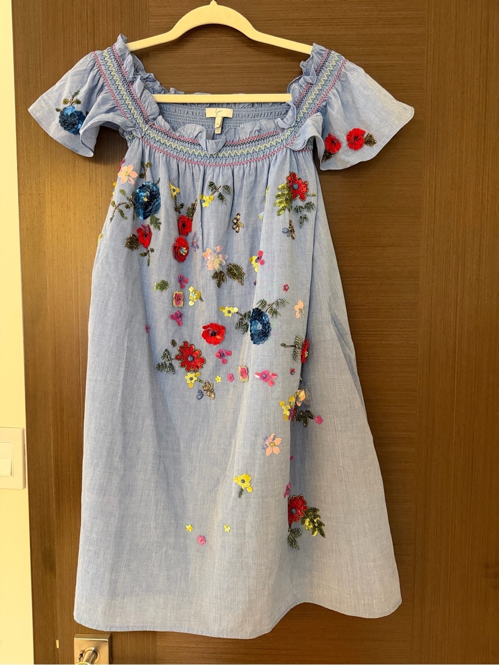 Women’s ' Light Blue Embroidered Off-Shoulder Dress one of a kind Sz M